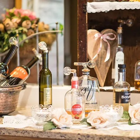 Familien- & Vitalhotel Auenhof 4*