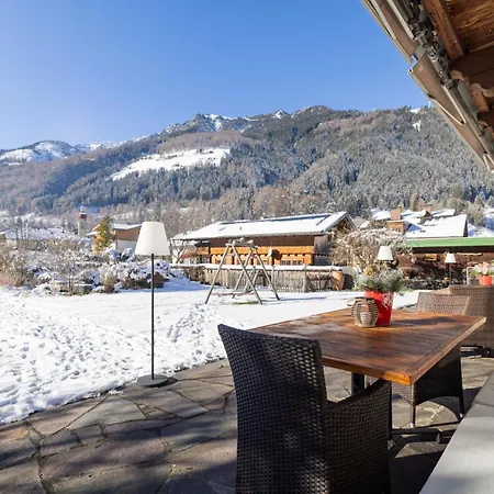 فندق Familien- & Vitalhotel Auenhof 4*