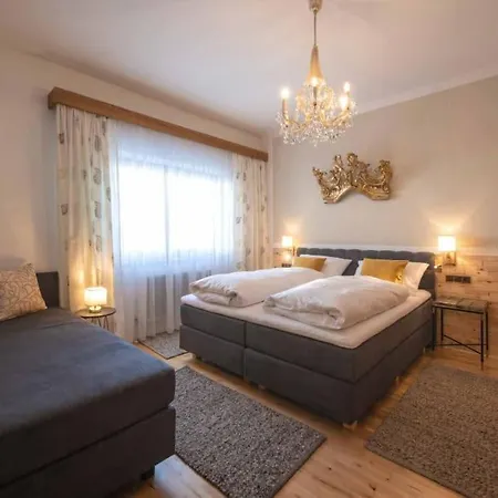 Familien- & Vitalhotel Auenhof Szálloda Fulpmes