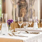 Familien- & Vitalhotel Auenhof 4* Fulpmes