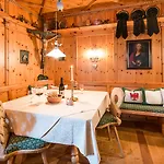Familien- & Vitalhotel Auenhof