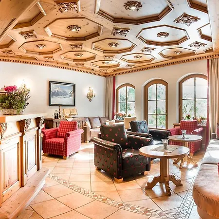 Familien-&vitalhotel Auenhof Fulpmes
