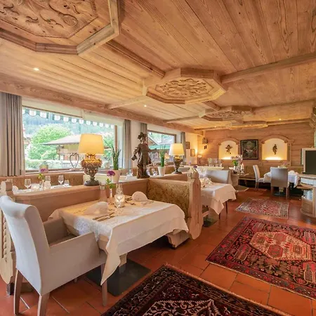 Familien-&vitalhotel Auenhof Fulpmes