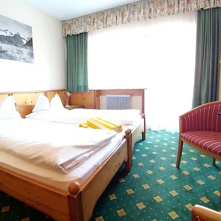 Familien-&vitalhotel Auenhof 4*