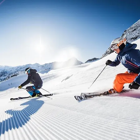 Familien- & Vitalhotel Auenhof מלון